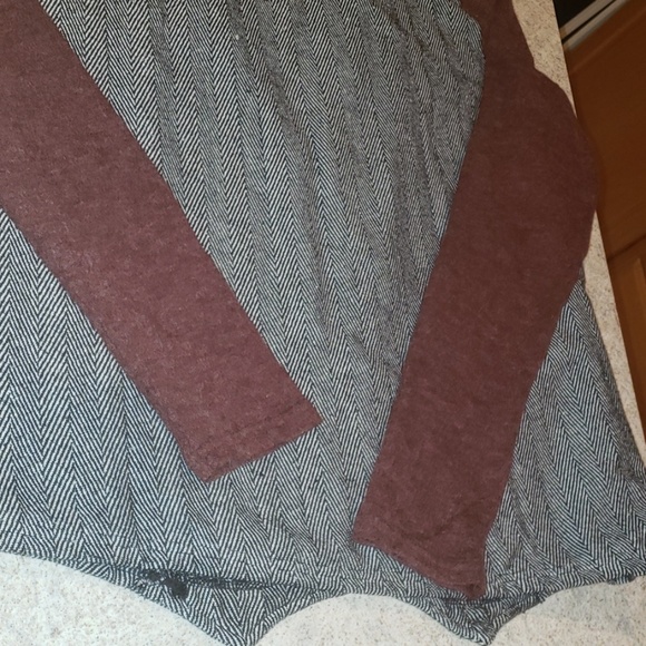 H2H have to have  brand nwt jacket - Picture 5 of 8